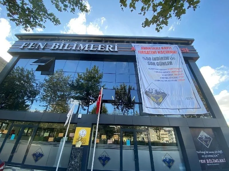 Fen Bilimleri Anadolu Lisesi mimari perspektif 2